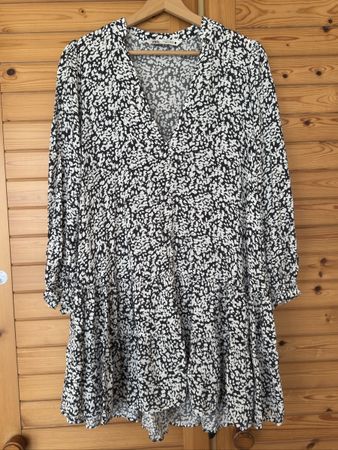 Kleid Zara Grösse M Damen