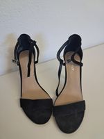Chaussures à talons noires taille 39