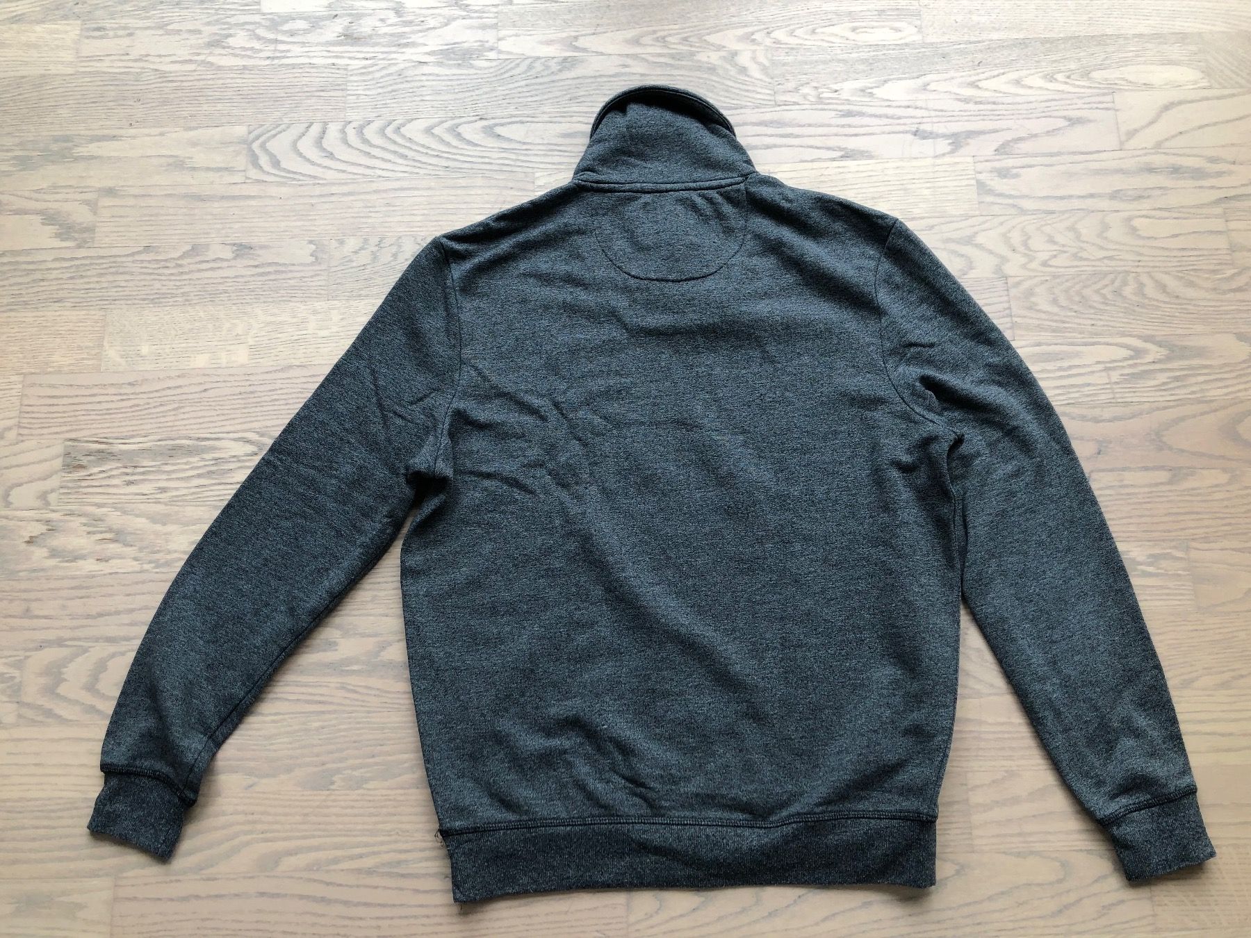 Maglioni & Felpe: Pullover für Jungen – Usato da Oberuzwil venduto da Kuchli 1