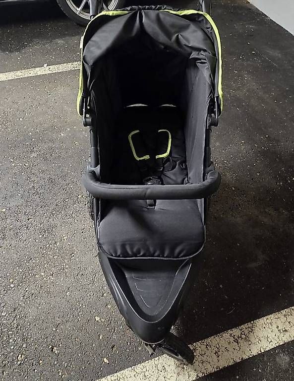 Carrozzine: Kinderwagen von Hauck – Usato da Gossau SG venduto da cuk_fyc6