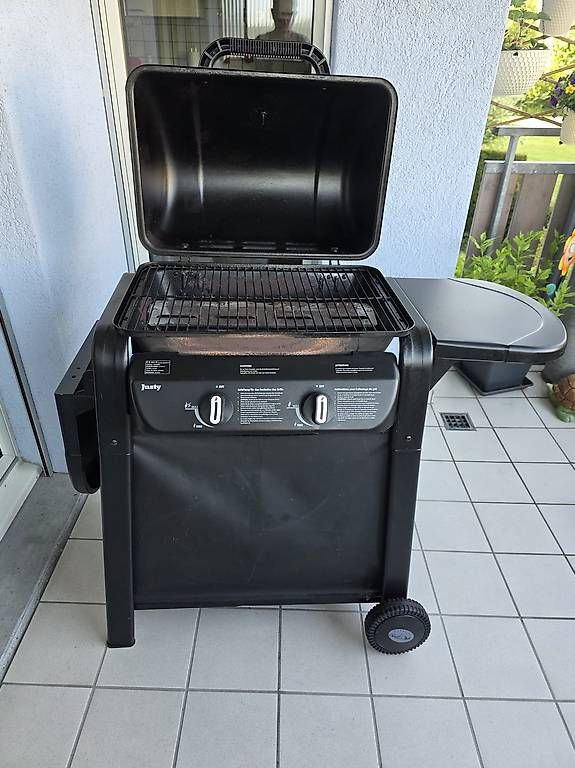 Grills: Gasgrill – Gebraucht aus Emmen von Elifu70 2