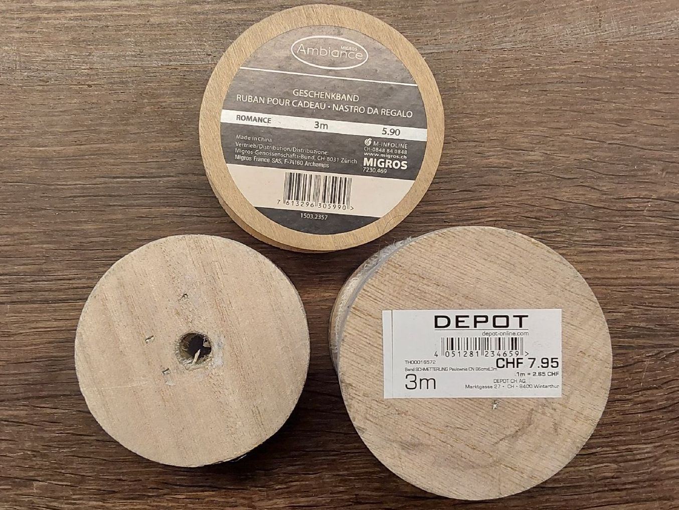 Nastri decorativi: 3 Rollen Dekostoffbänder Geschenkbänder neu – Nuovo e nell'imballaggio originale da Köniz venduto da scopello12 2