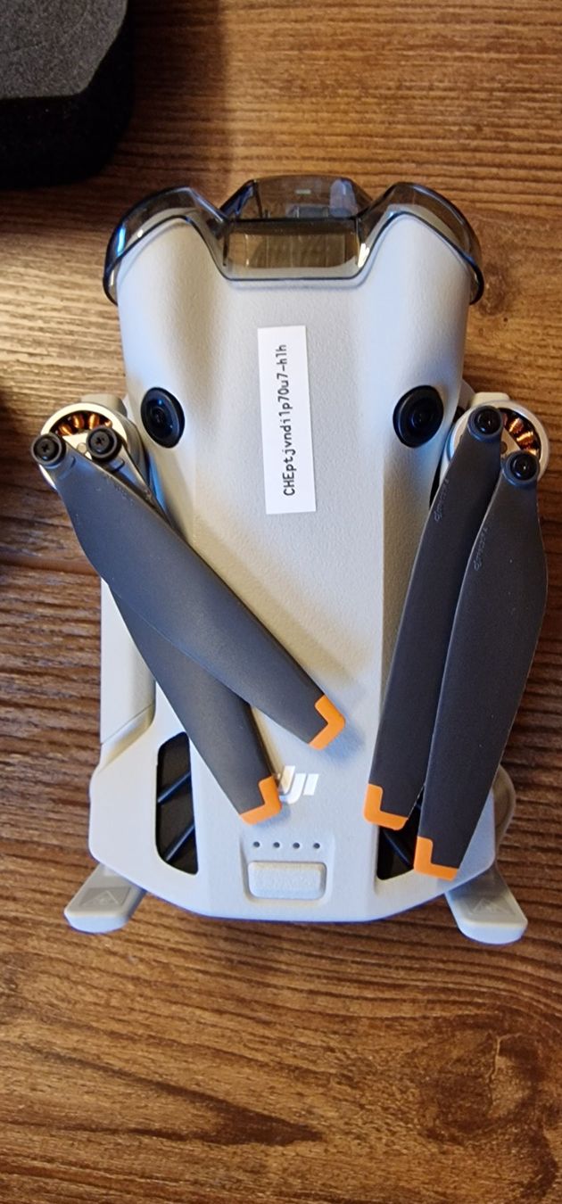 DJI RC Modellbau: DJI MINI4 Pro fly more Combo – Gebraucht aus Schiers von rom_ch7g 5