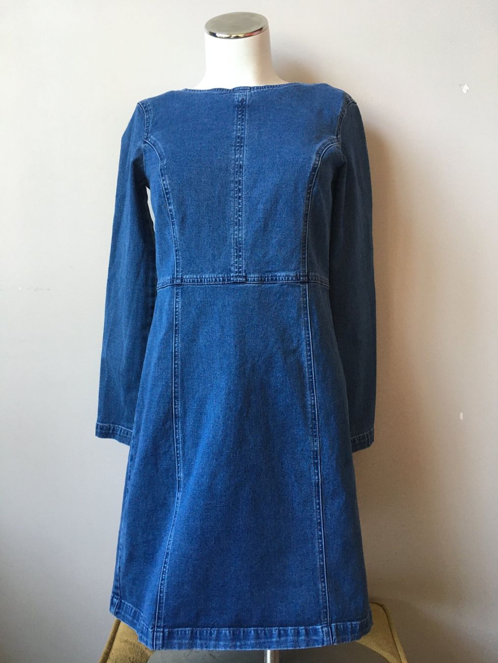 Vestiti: Robe en jean - taille M – Usato da Troinex venduto da Irisglo