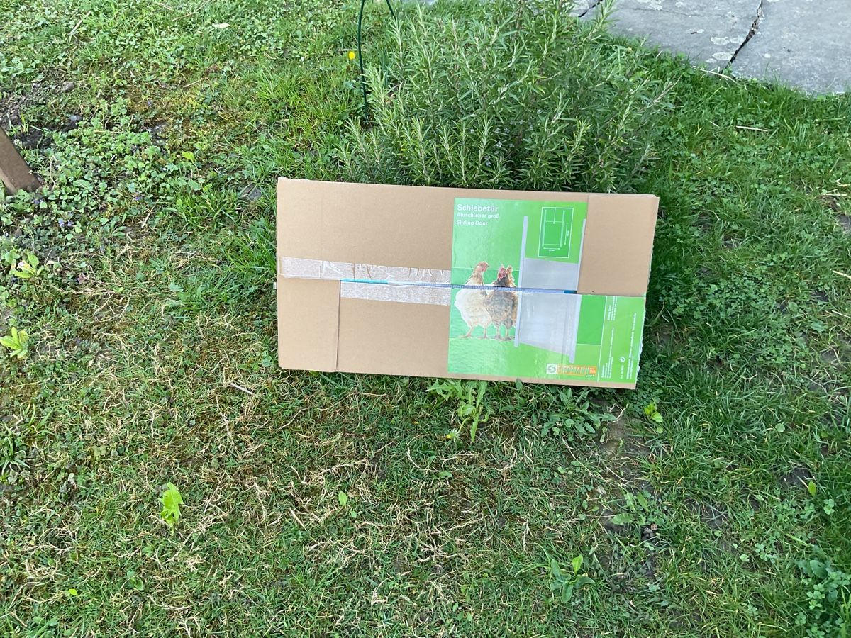 Porte: Hühnerklappe Schiebetür Aluschieber gross – Nuovo e nell'imballaggio originale da Hombrechtikon venduto da Supervitamin01 1