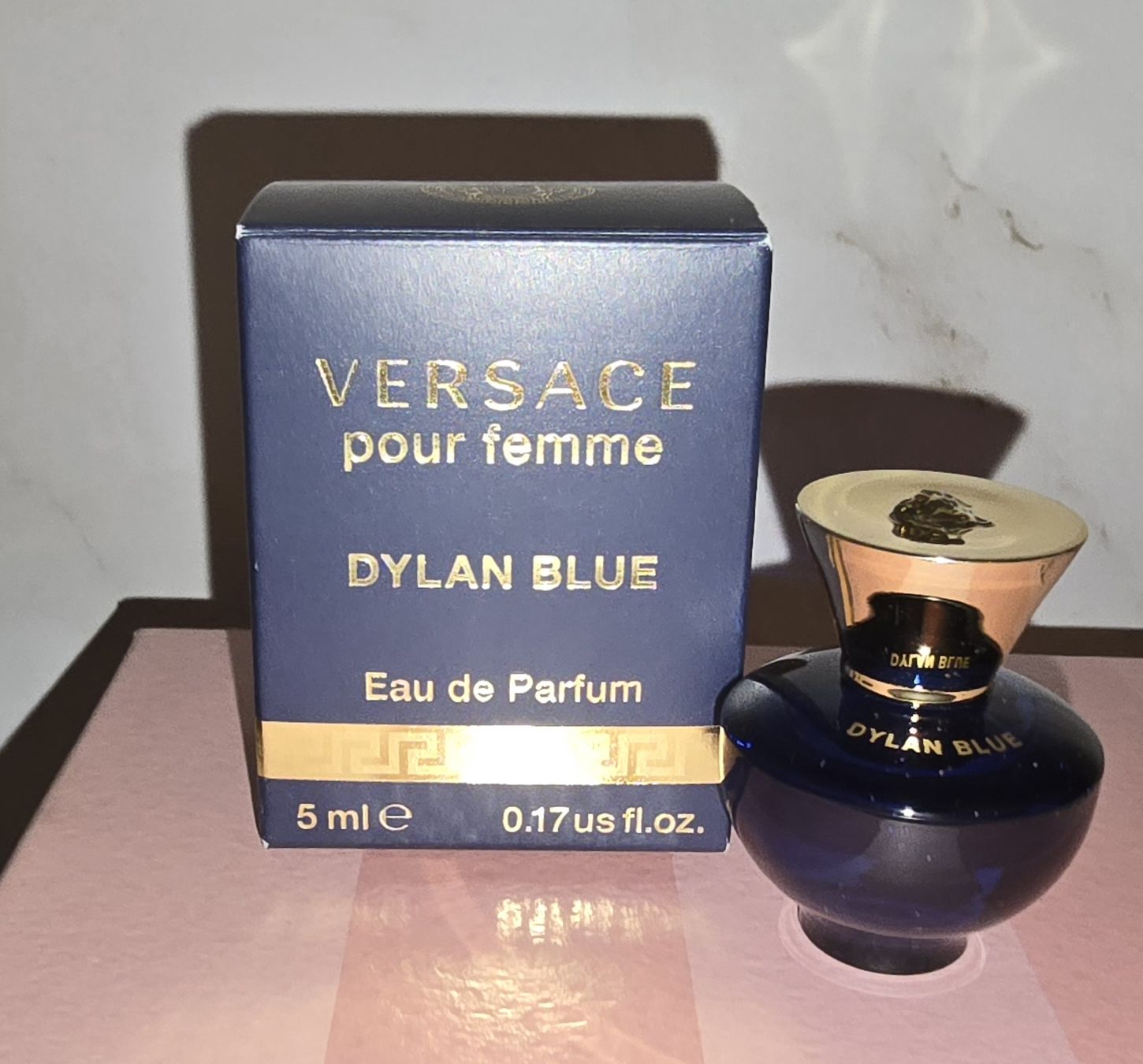 Versace Profumi & Eau de Toilette: Parfüm Miniatur  Versace  Dylan Blue Neu – Nuovo e nell'imballaggio originale da Basel venduto da BeautyqueenbyNB