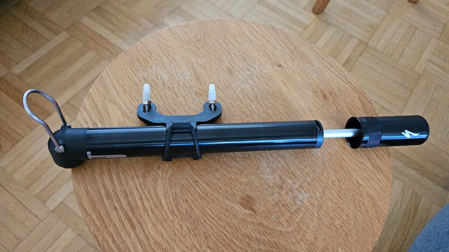 Pompes: Velohandpumpe – D'occasion à Chur par mon_8nj6 2