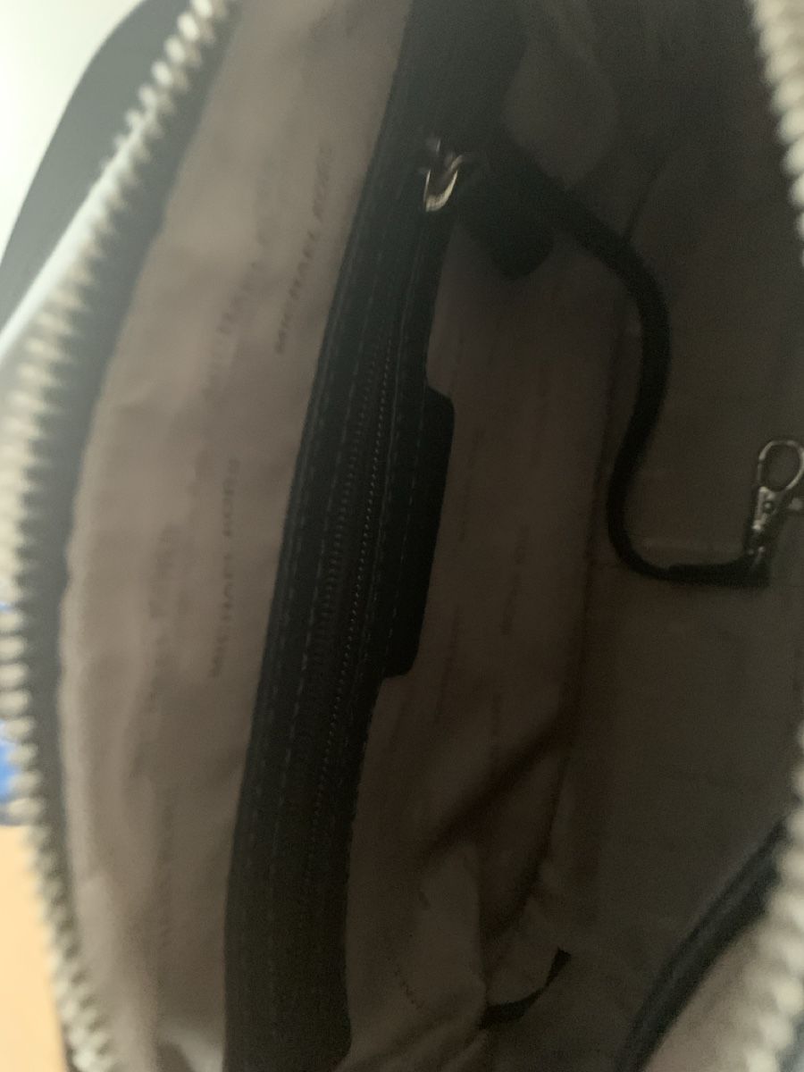 Michael Kors Taschen für Damen: Michael Kors Umhängetasche neuwertig – Gebraucht aus Geuensee von Gagisi 2