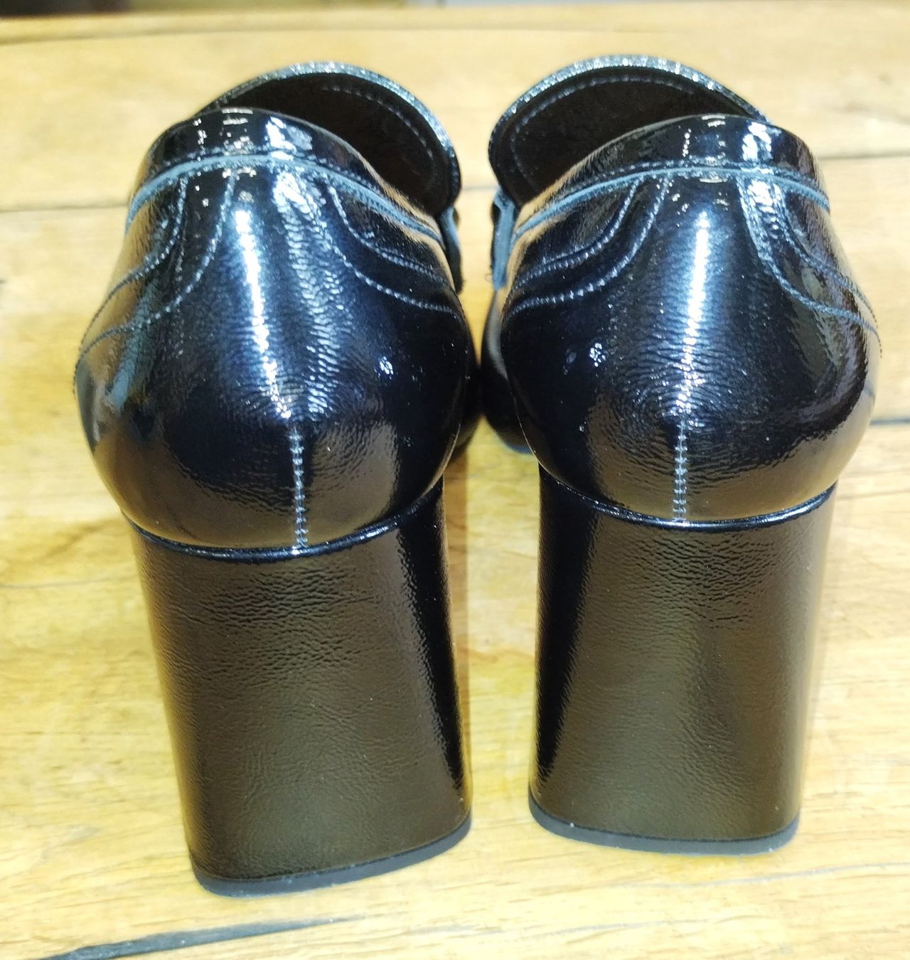 Scarpe da donna: NEUE EVALUNA Damenschuhe Grösse 40 – Nuovo (secondo la descrizione) da Olten venduto da Haendler01 1