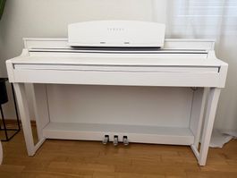 Yamaha Arius YDP-165WH Digitalpiano weiss + höhenverstellbar