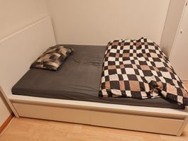 Bett mit Bettkasten weiss, mit Schubladen inkl. Lattenrost