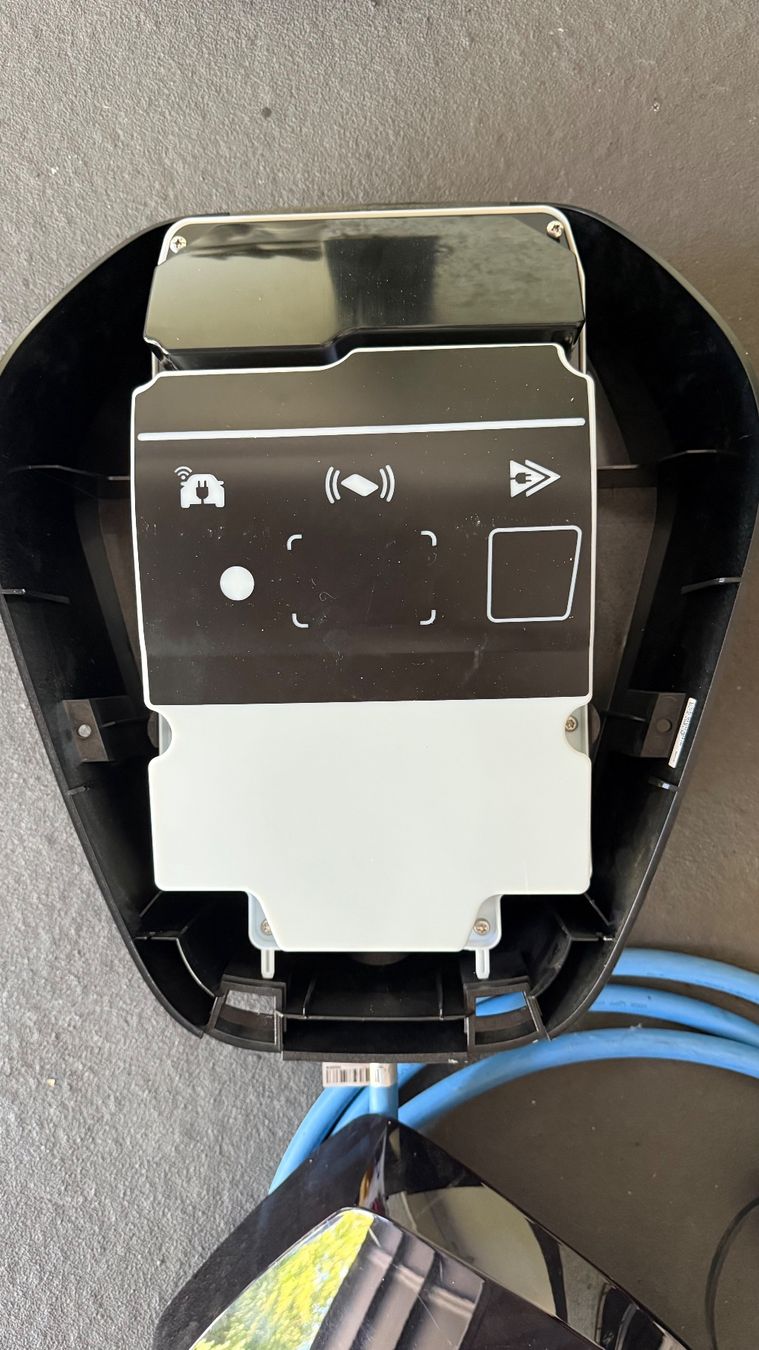 Batterie-Ladegeräte: Wallbox BMW Essential 22KW – Gebraucht aus Otelfingen von Huebi_01 2