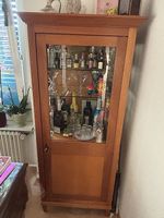 Holz Vitrine mit Licht 