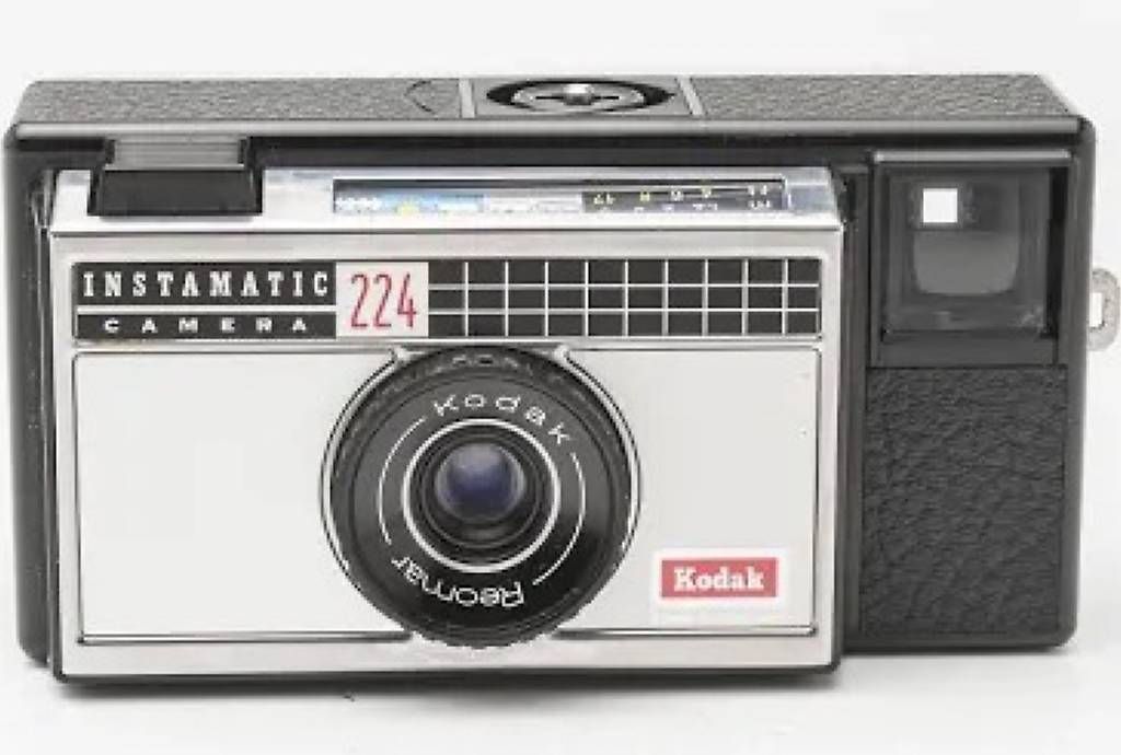 Kamera: Kodak Instamatic 224 with original leather case – Gebraucht aus Melide von cla_g5fs 2