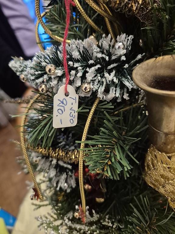 Portacandele: Adventsgesteck mit Kerzenständer – Usato da Heerbrugg venduto da v_s_88zb 1