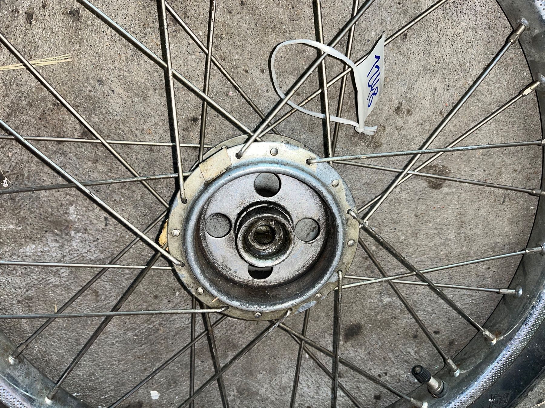 Sachs Parti ricambio per ciclomotori: Mofa Speichenrad – Usato da Fahrni b. Thun venduto da berger_tuning34 1