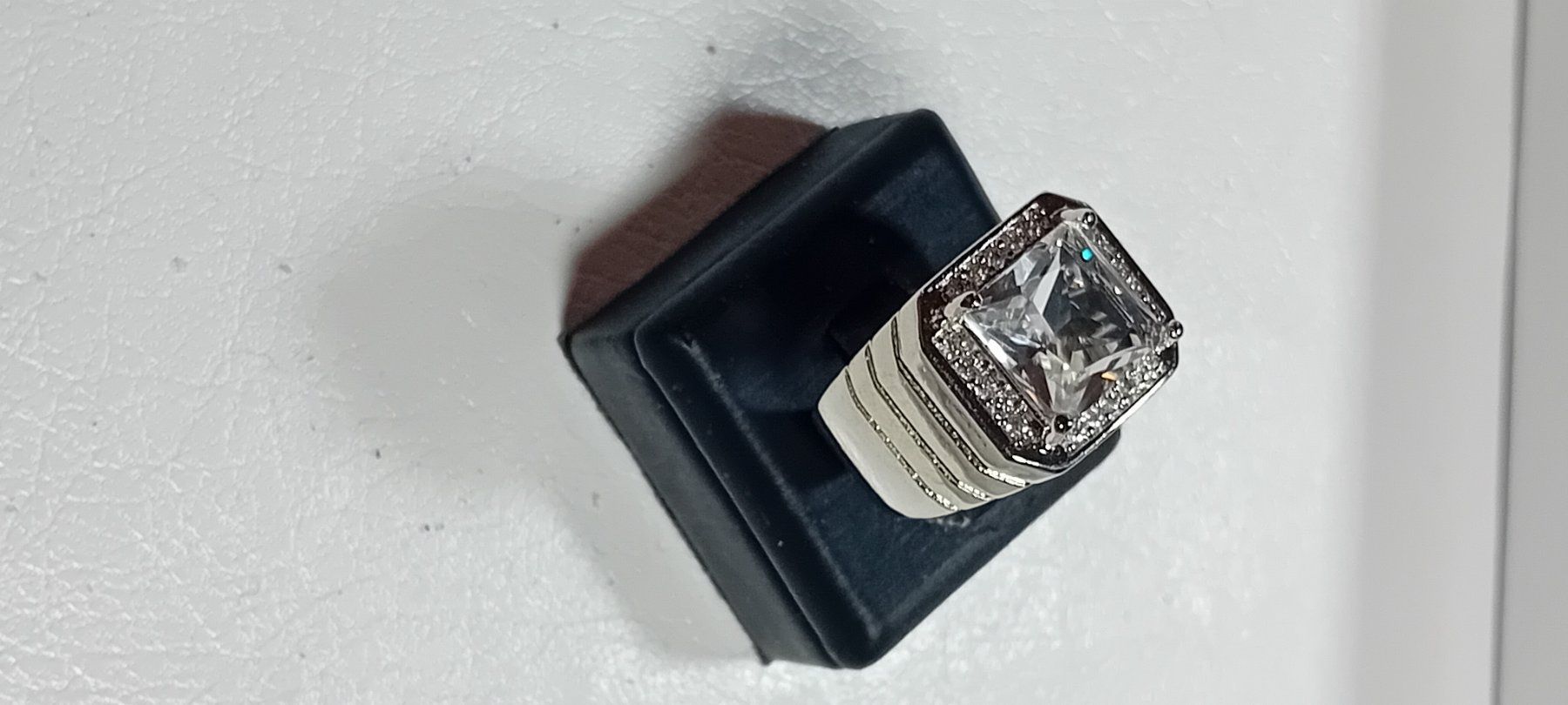 Ringe: ring modeschmuck mit kristall – Neu (gemäss Beschreibung) aus Basel von bij_5hqd 2