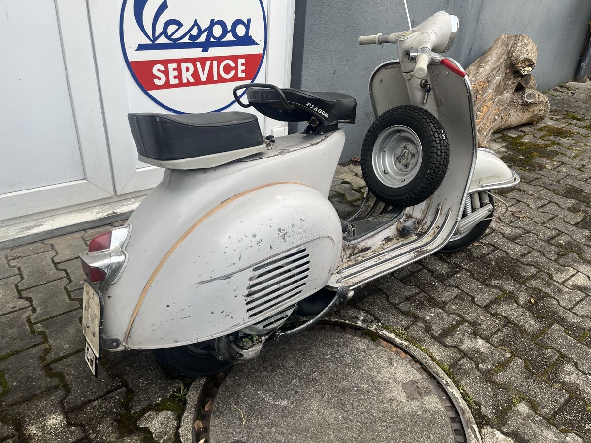 Piaggio Scooter: Vespa VNB3 Olack – Usato da Thun venduto da Cpia 2