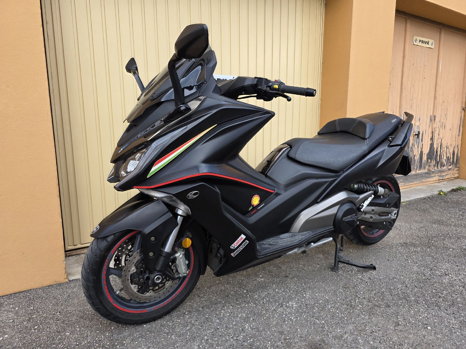 Kymco Scooters: Kymco AK 550 expertise 17.04.2026 – Gebraucht aus Le Grand-Saconnex von mat_gyj9 4