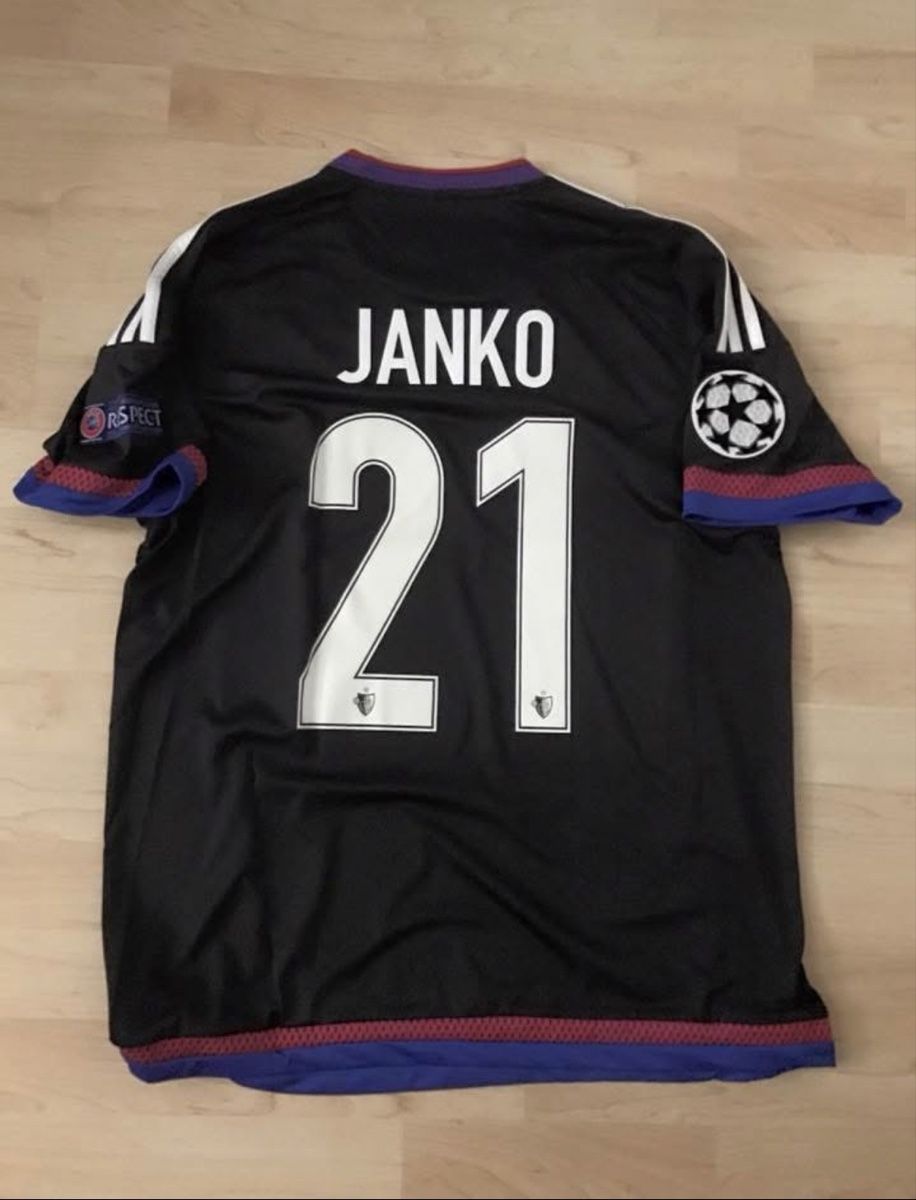 FC Basel Canottiere & Pantaloni: Matchworn FC Basel – Usato da Chur venduto da Cdk1 1