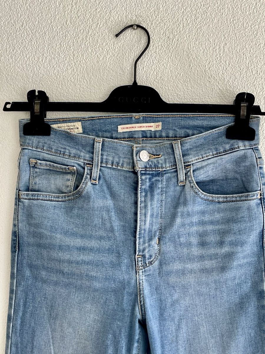 Levi's Jeans: Levi's Premium Jeans 720  Grösse 27 – Usato da Richterswil venduto da Prangins9 2