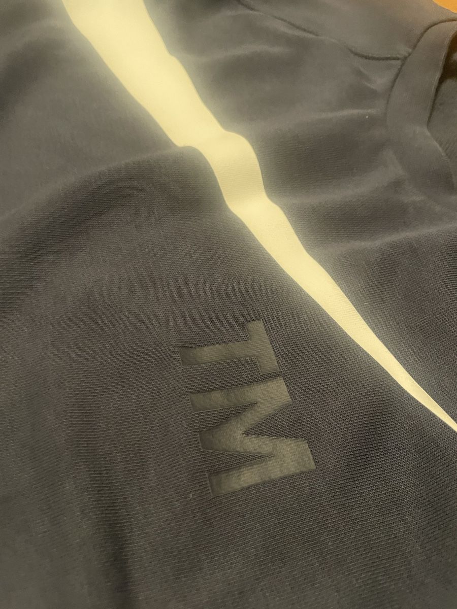 Nike Maglioni & Felpe: Nike Sweatshirt M – Usato da Luzern venduto da Mallku 4