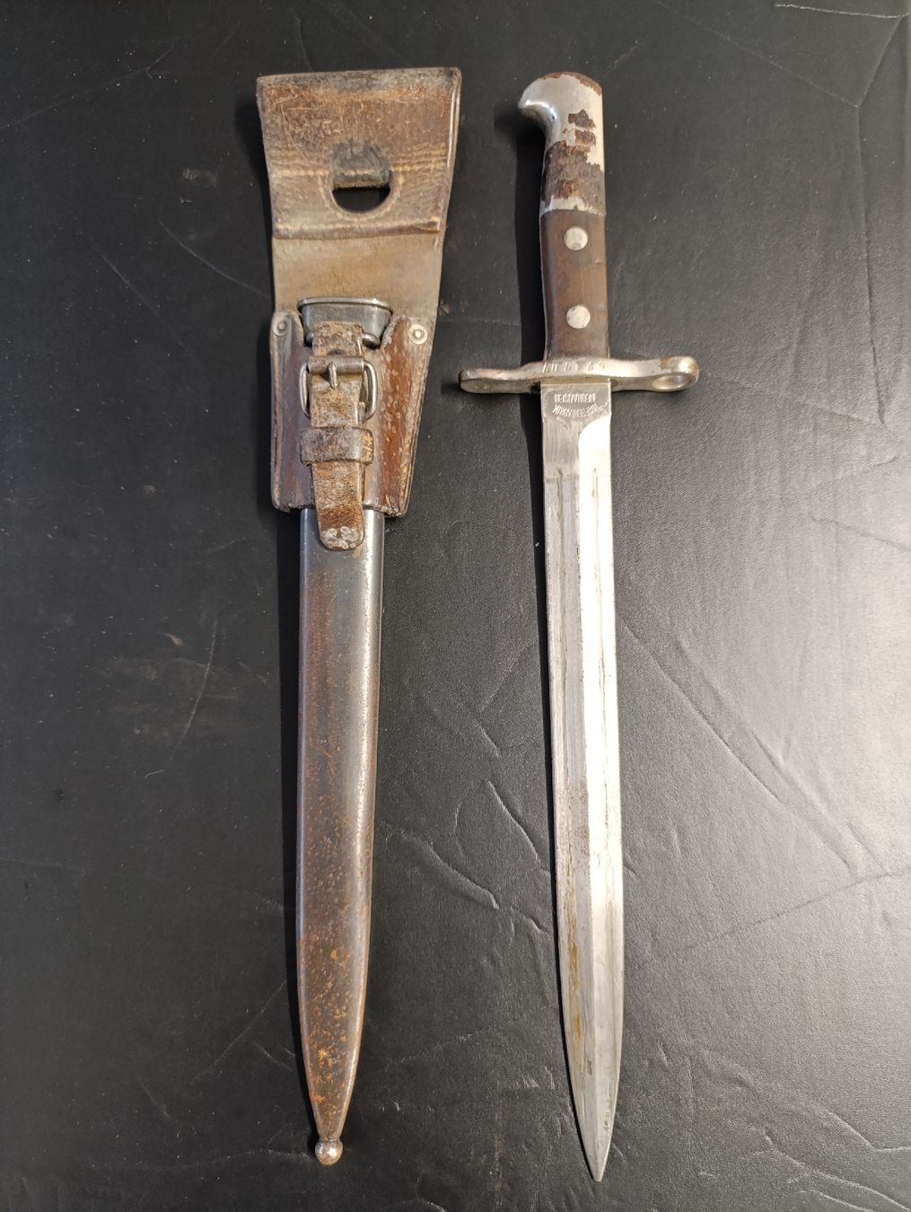 Schweizer Armee Armi bianche: Baïonnette – Usato da Avry-sur-Matran venduto da dav_nm5p 1