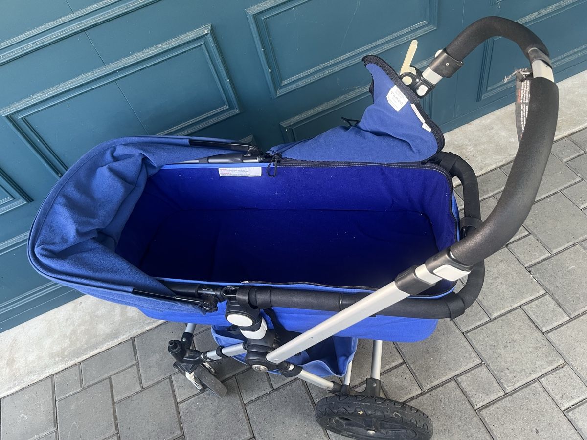 Bugaboo Kinderwagen: Bugaboo Kangaroo mit Zubehör  – Gebraucht aus Affeltrangen von ani_rc9d 1