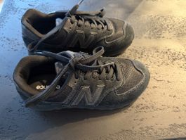New Balance 574 Black Sneakers, Size 4, Kids, Good!