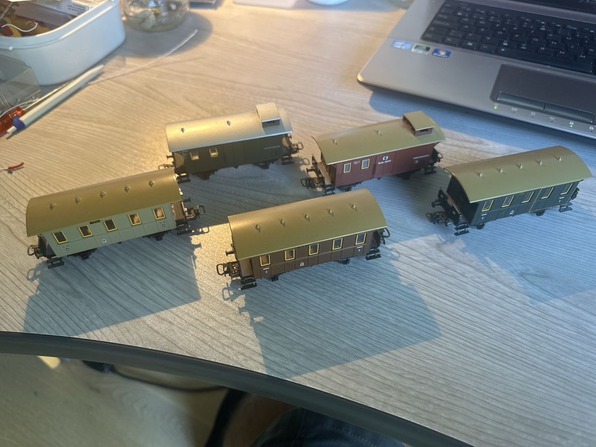 Märklin Modellini di ferrovie: 5 wagons Märklin parfait état  – Nuovo (secondo la descrizione) da Blonay venduto da nja_t22k