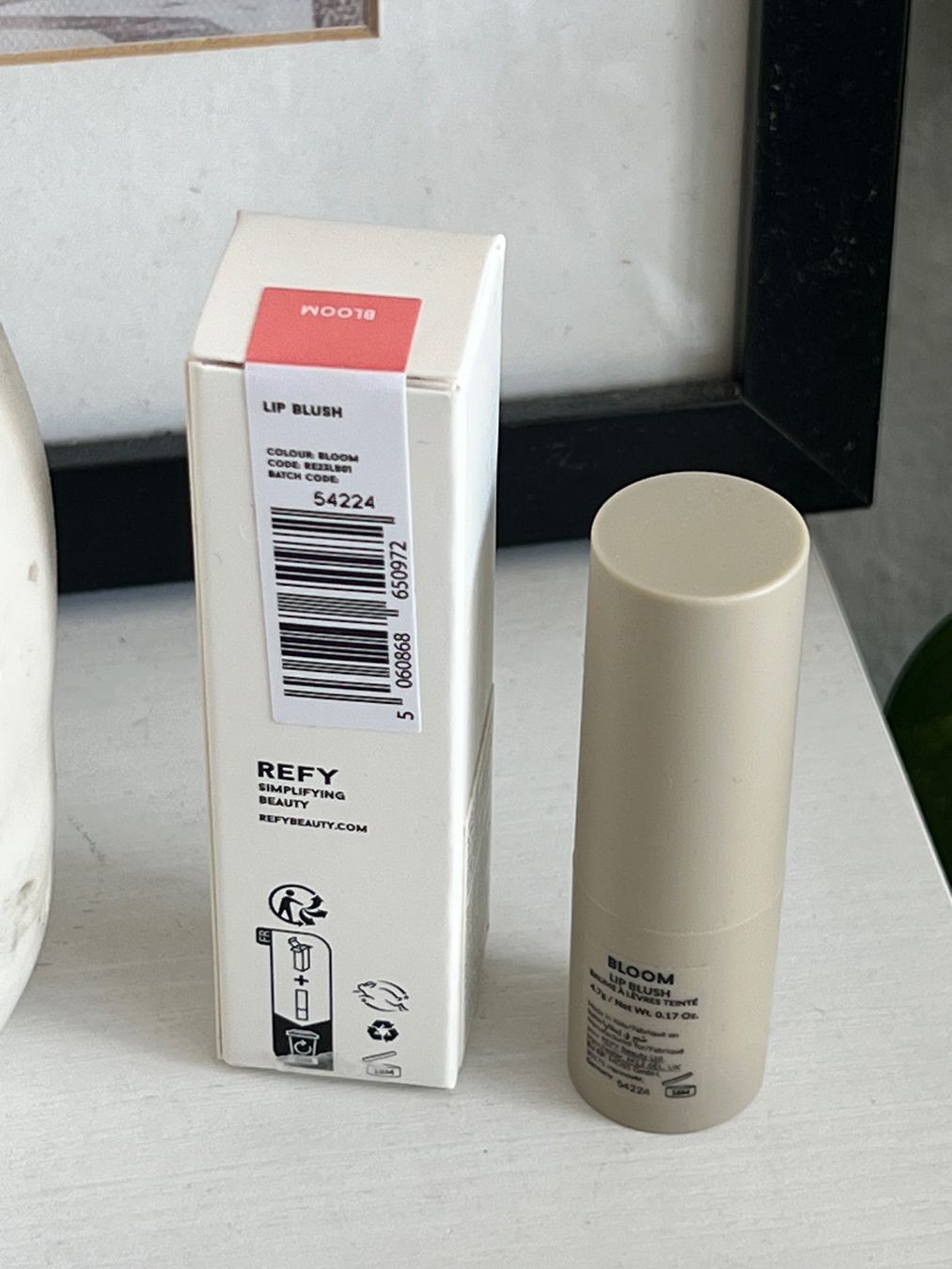 Make-up: Refy LIP BLUSH Sheer, tinted blurring lip balm - Bloom – Nuovo (secondo la descrizione) da Effretikon venduto da YaMn 3