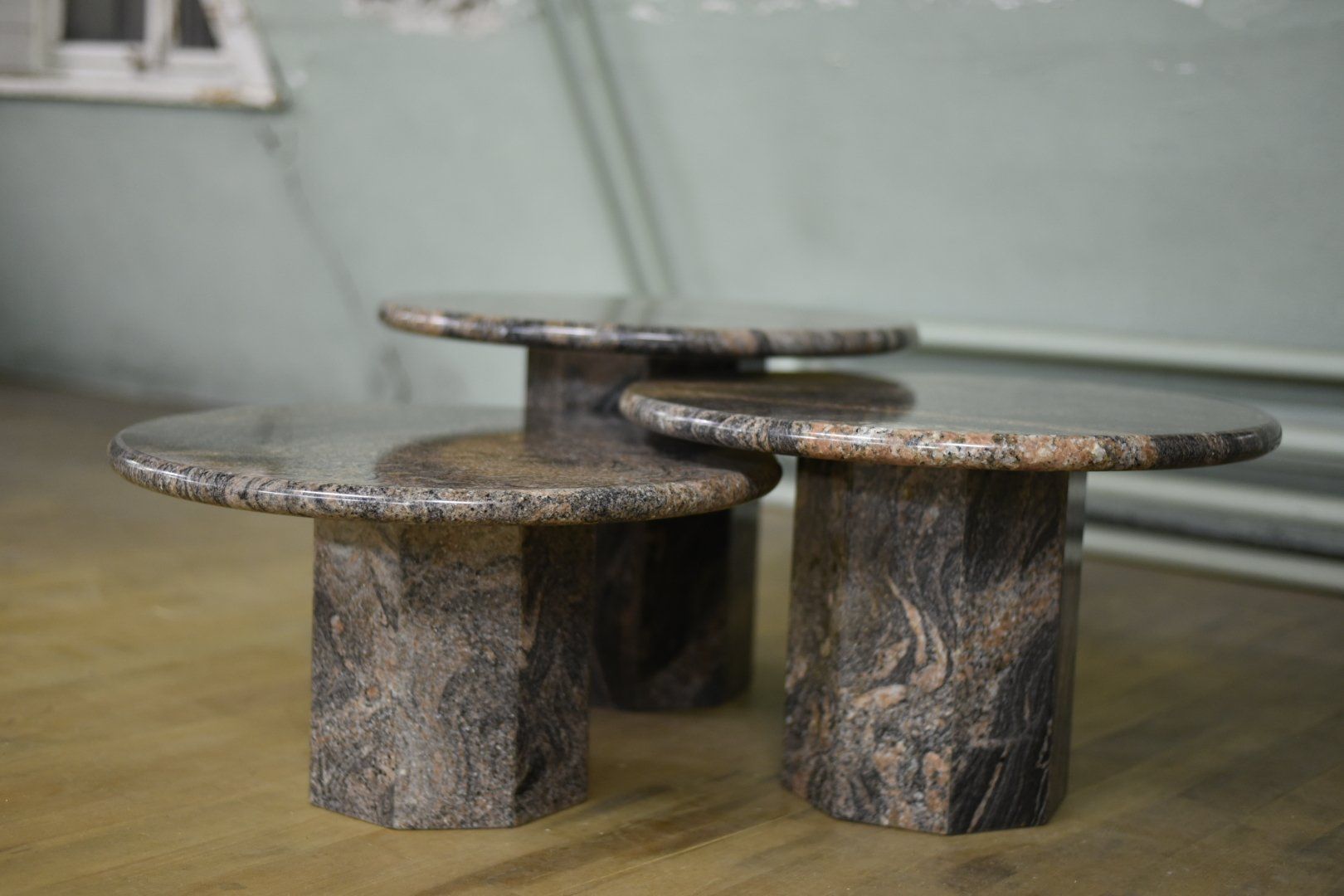 Tavoli: Couchtische aus Granit – Usato da Lichtensteig venduto da UsedIN 1