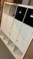 IKEA Regal Kallax weiss mit Türen