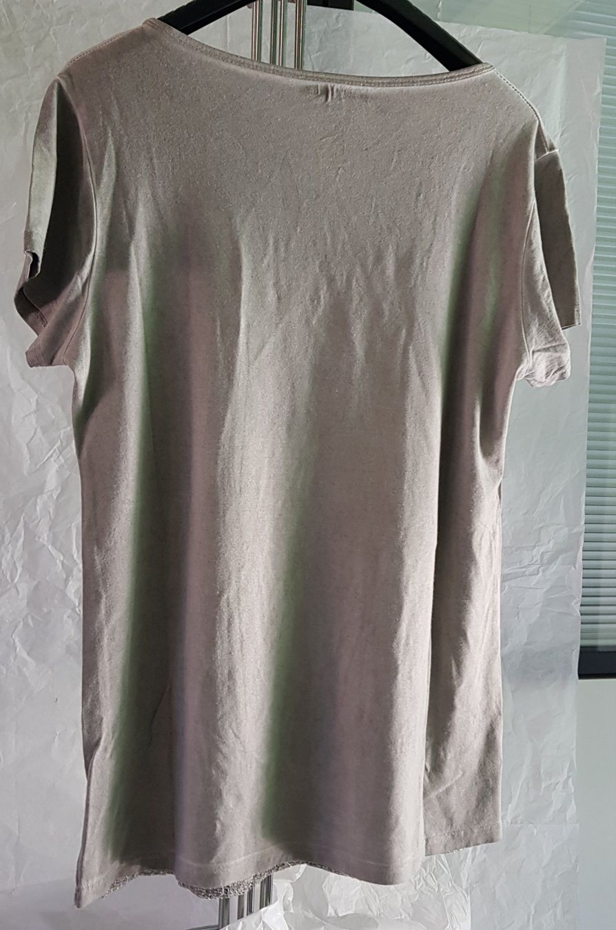 T-shirt: T - Shirt von " Bluoltre " – Usato da Figino venduto da mayam63 2