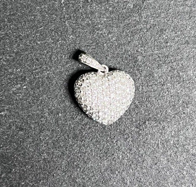 Anhänger: Schmuck / Anhänger – Gebraucht aus Bachenbülach von lena33 1