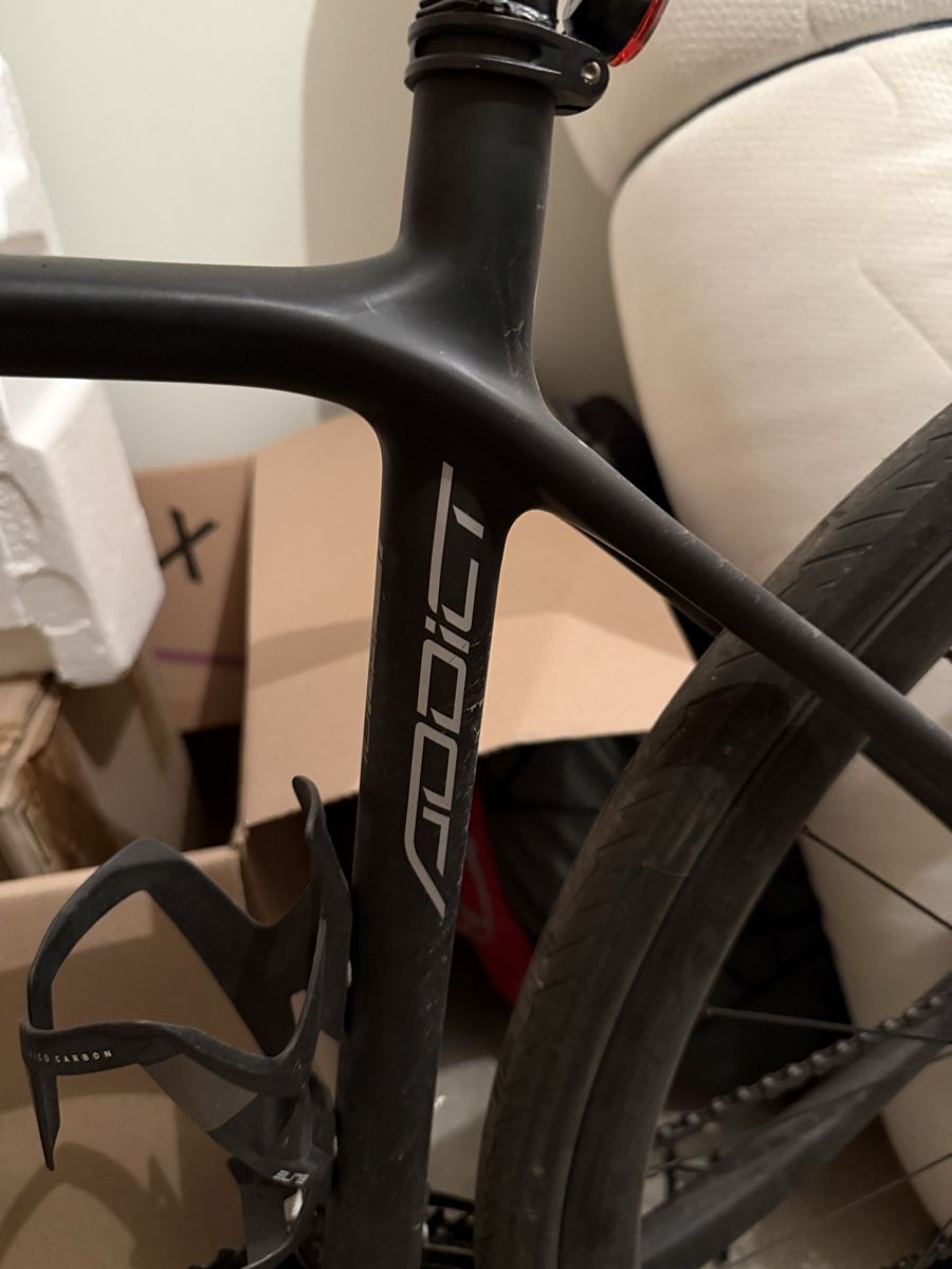 Scott Biciclette: Scott Addict 10 road bike – Usato da Sion venduto da edu_9g6c 1