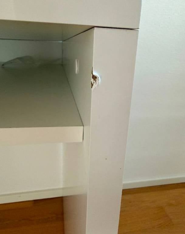 Bureaux: Schreibtisch mit 3 Schubladen – D'occasion à Schüpfheim par oldyrk