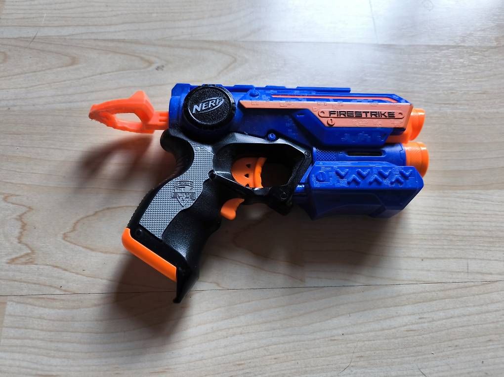 Jouets: Nerfe Firestrike Blau "Strike-Elite" – D'occasion à Ennetmoos par ben_qht5 1
