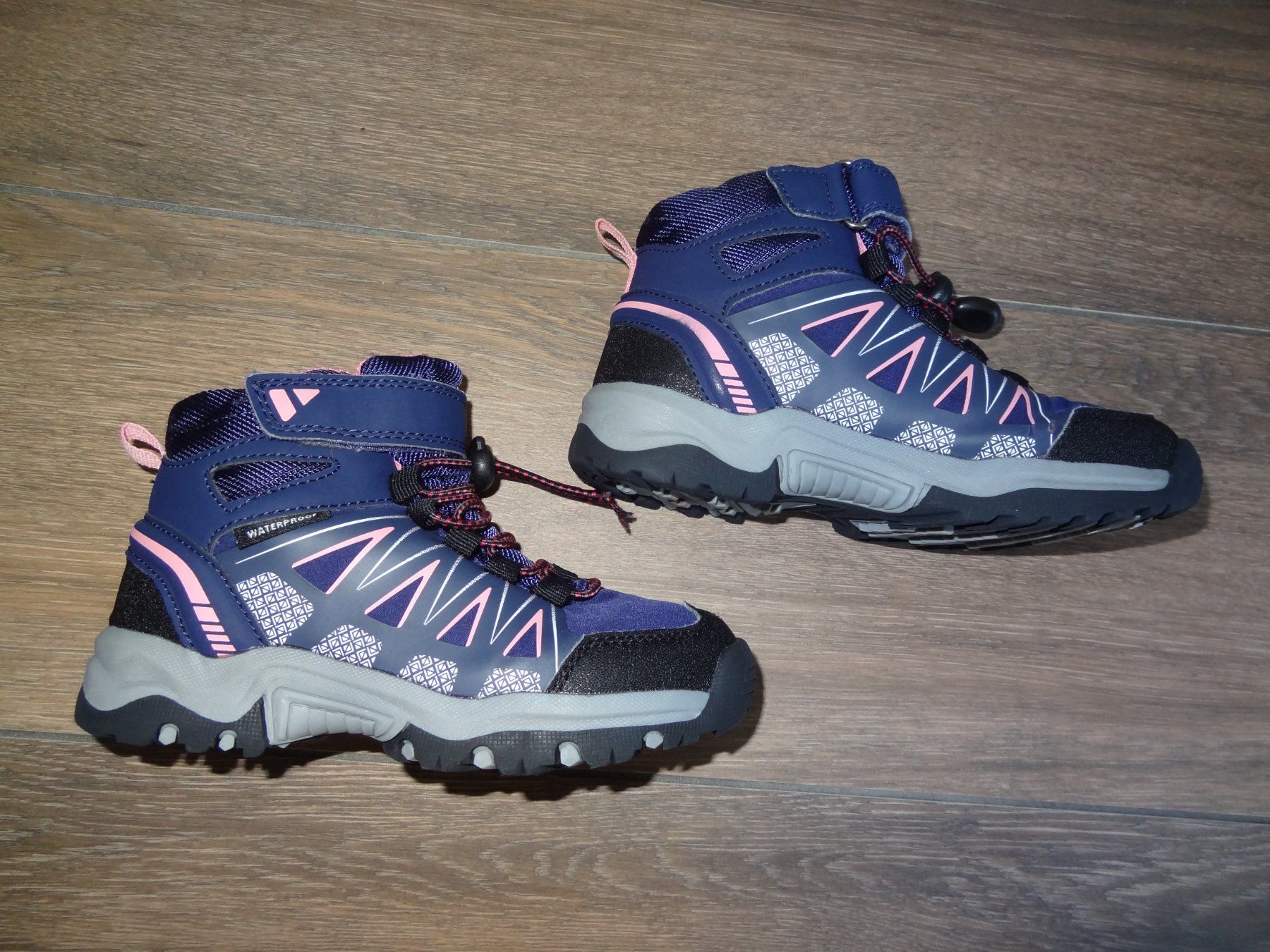 Chaussures filles: Chaussure de marche fille taille 30 – D'occasion à Satigny par salvatore73 3