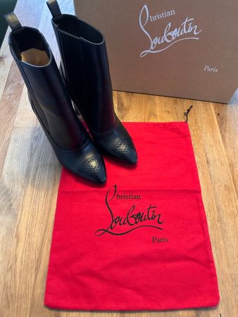 CHRISTIAN LOUBOUTIN schwarz Gr. 39.5