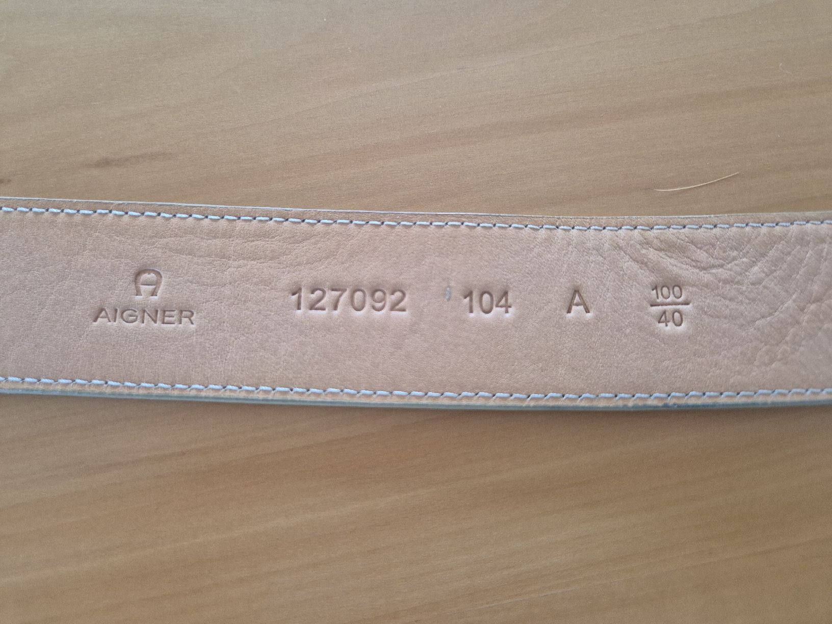 Aigner Gürtel: Aigner Gurt Straussenleder Grösse 100cm / 40in  – Gebraucht aus Zürich von Corrosion 4