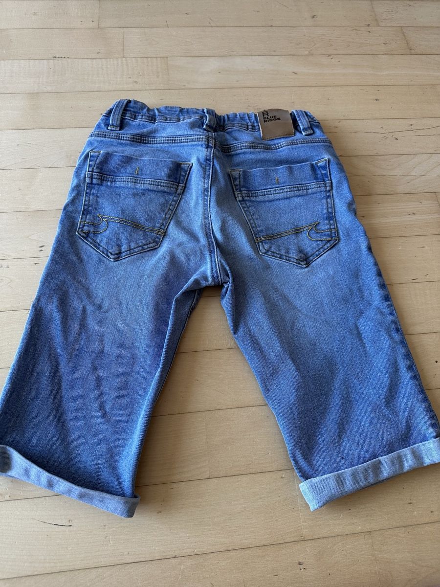 Kleiderpakete & -sets: Kurze Hosen 152 – Gebraucht aus Zizers von special_peanuts 6