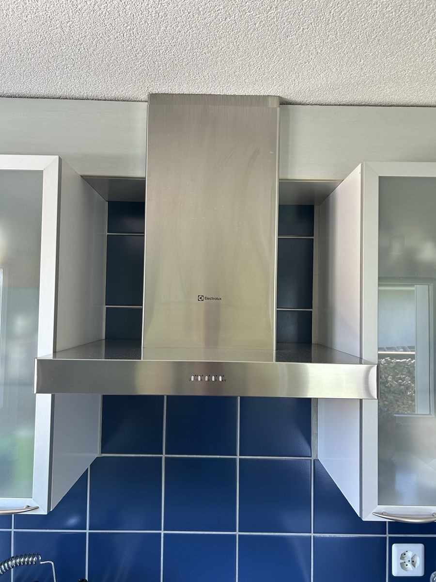 Electrolux Cappe di aspirazione: Dunstabzugshaube Elektrolux WHL6035CN – Usato da Schwarzenbach SG venduto da romnaf 3