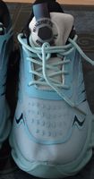 Baskets de sport MIZUNEYLE taille 42 neuve