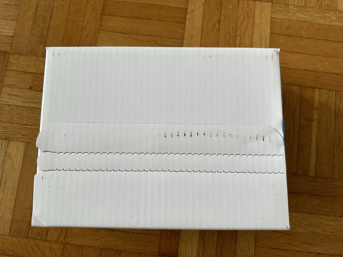 Iqos Altri Prodotti per fumatori: IQOS STARTER SET UNGEÖFFNET – Nuovo e nell'imballaggio originale da Biasca venduto da Mia-305 1