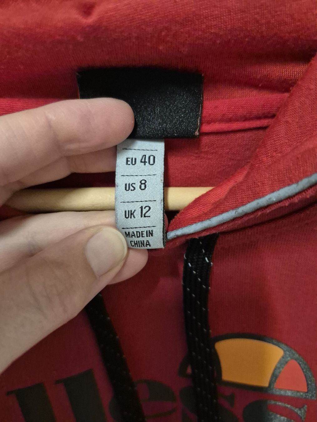 Ellesse Maglioni & Felpe: Ellesse Pullover Gr.40, rot, Hoodie, Kapuzenpulli  – Usato da Merligen venduto da muss_haben 6