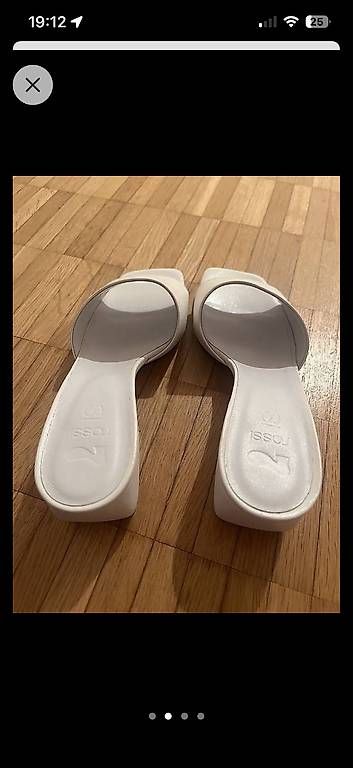 Chaussures femmes: Sandalen Segio Rossi 38.5 – D'occasion à Zürich par han_tjg5 1