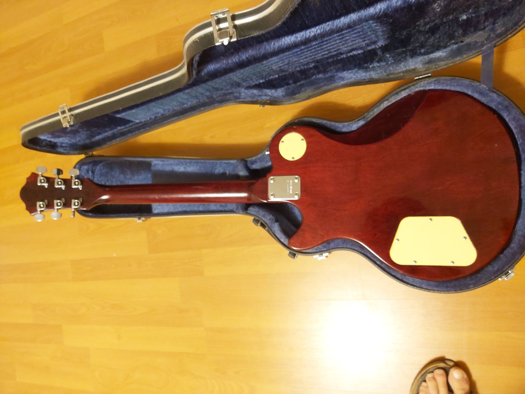 Ibanez Strumenti musicali: Ibanez PF100 1978 mit Dimarzio Pickups – Usato da Obernau venduto da chr_s5xx 5