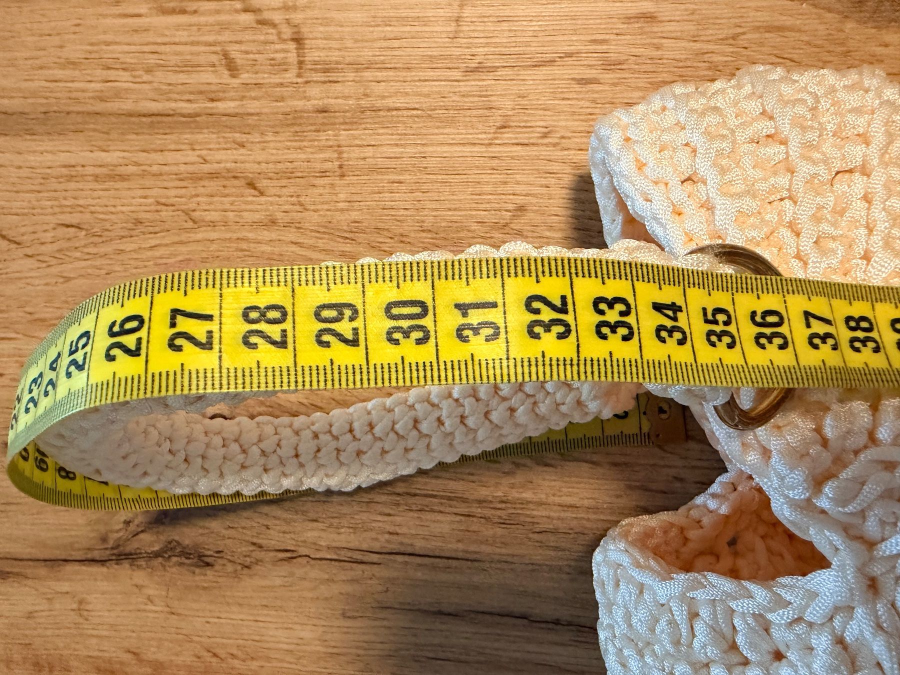 Borse da donna: Handgemachte gehäkelte Muscheltasche – Nuovo e nell'imballaggio originale da Urdorf venduto da fairfashion 4