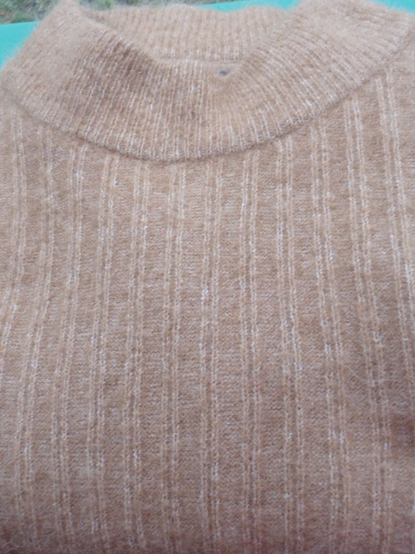 Maglioni & Felpe: Pullover Damen, Gr.M, 62% Wolle/Alpaca – Usato da Tafers venduto da kor_jf9w